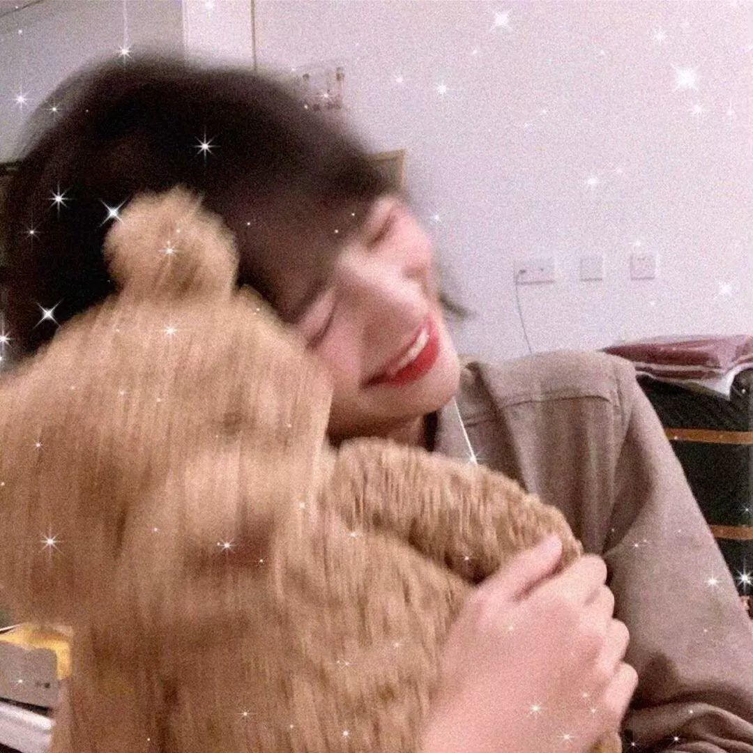 无情何必怨相逢